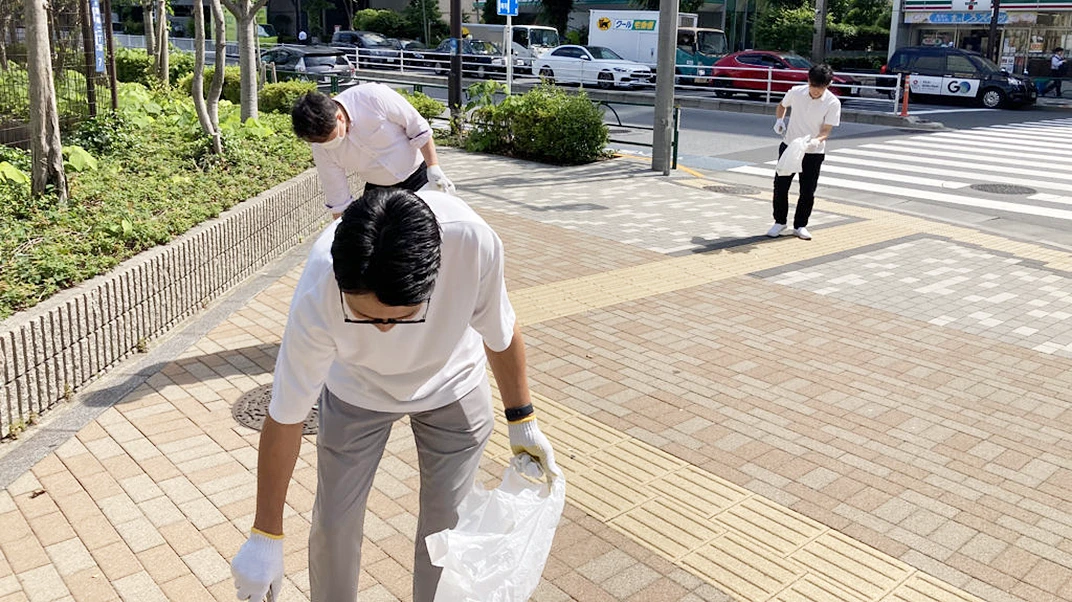 アドプト・プログラム